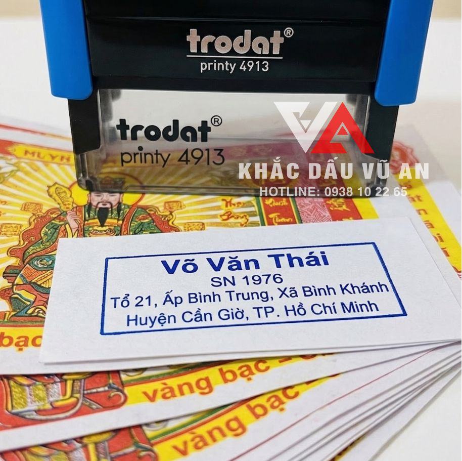 con dau ghi danh ten nguoi mat